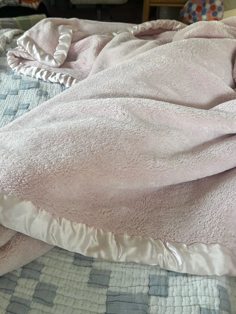 Simply Shabby Chic Soft Blush Plush Queen Blanket with Satin Trim